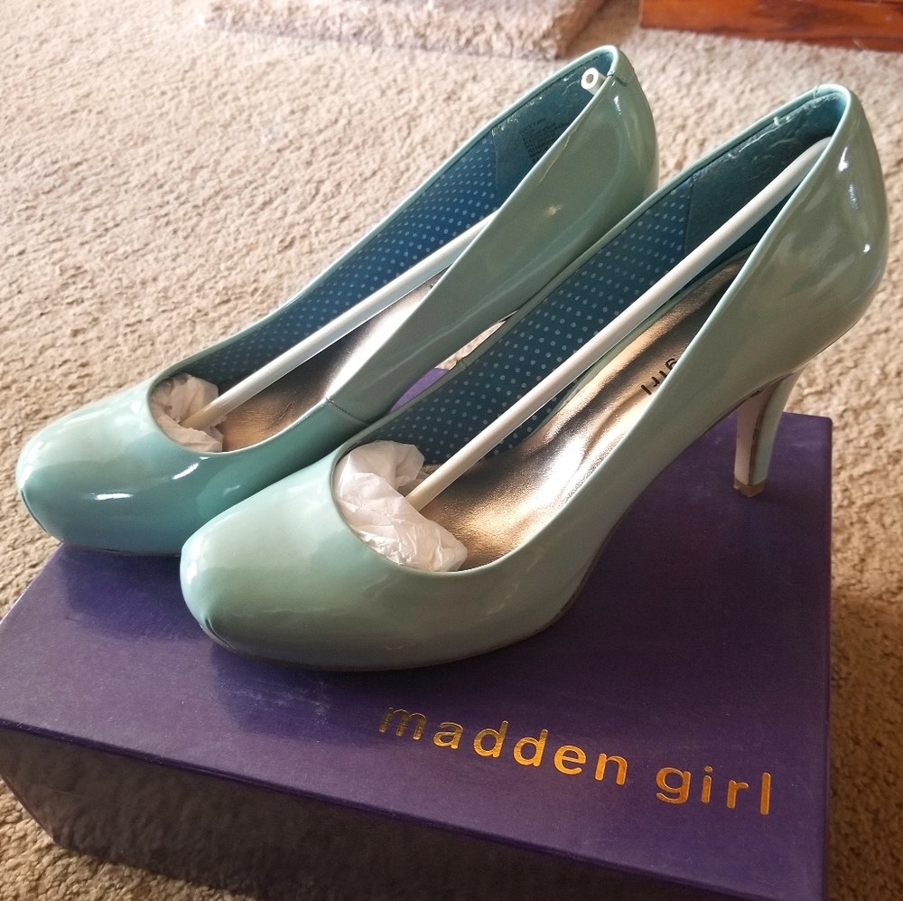 Madden Girl mint/seafoam heels